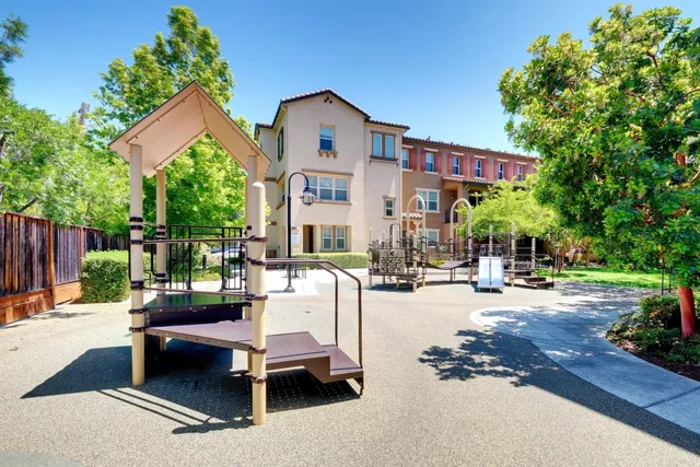 $898,000 | 2592 Baton Rouge Drive, San Jose, CA 95133