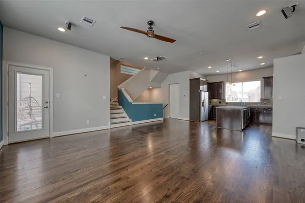 $3,200 | 951 West 17th Street, Houston, TX 77008
