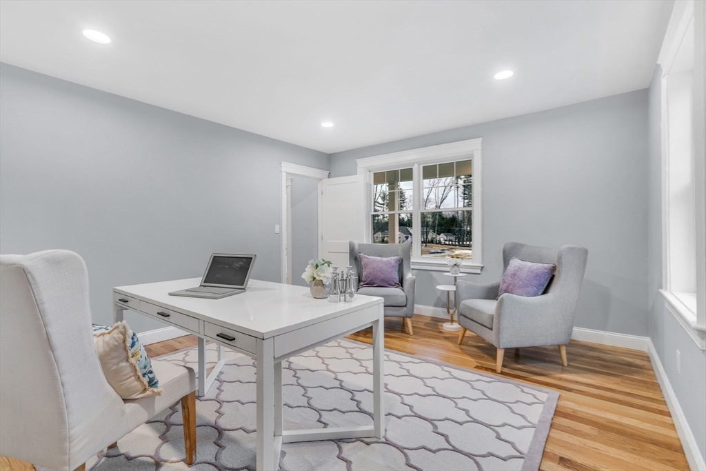 247 Pope Road Acton, MA 01742 - Photo 8 of 34 Gallery Image 8