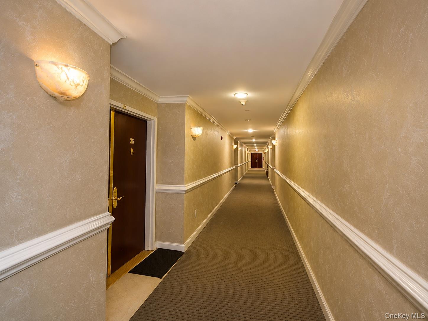 171 Great Neck Road, Unit 2G Great Neck, NY 11021 - Photo 6 of 19