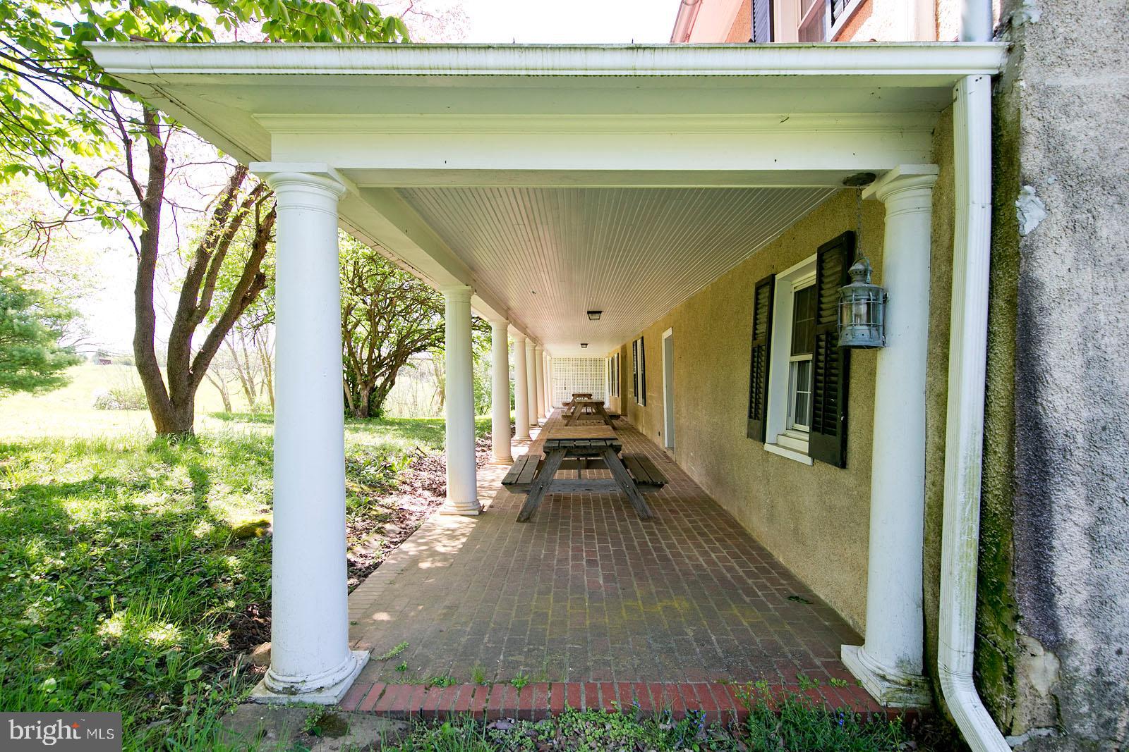 2000 Springsbury Road Berryville, VA 22611 - Photo 6 of 78 Gallery Image 6