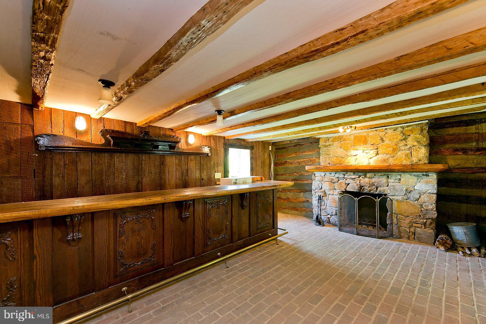 2000 Springsbury Road Berryville, VA 22611 - Photo 7 of 78 Gallery Image 7