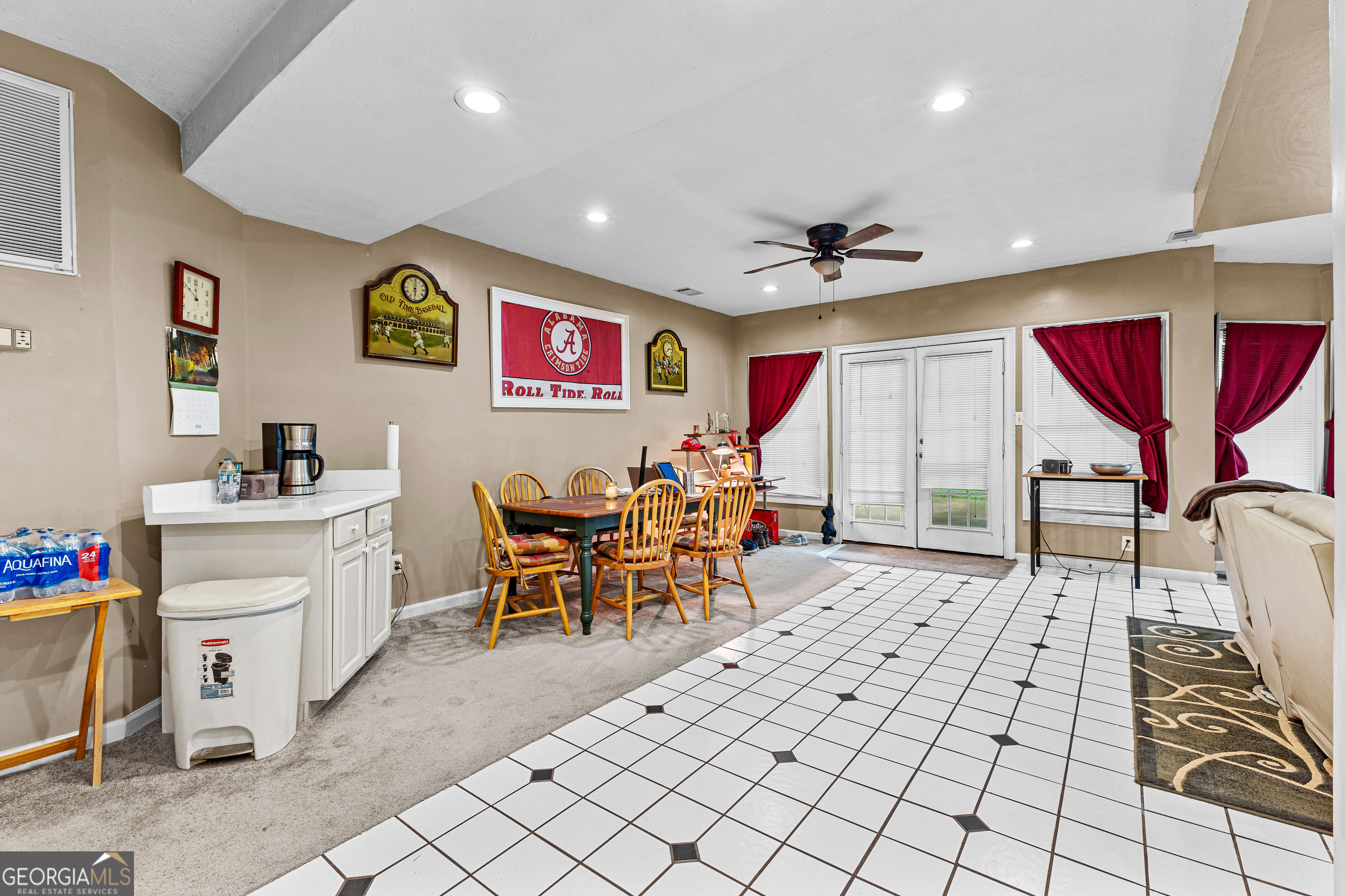 502 North Rover Road Williamson, GA 30292 - Photo 34 of 42 a very nice looking room with a large window