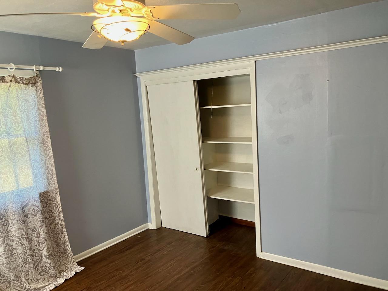 910 West 19th Street Sterling, IL 61081 - Photo 13 of 30