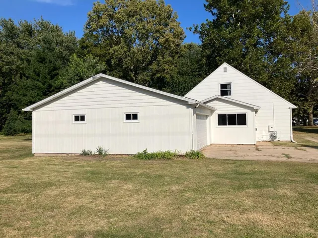 $169,900 | 910 West 19th Street, Sterling, IL 61081