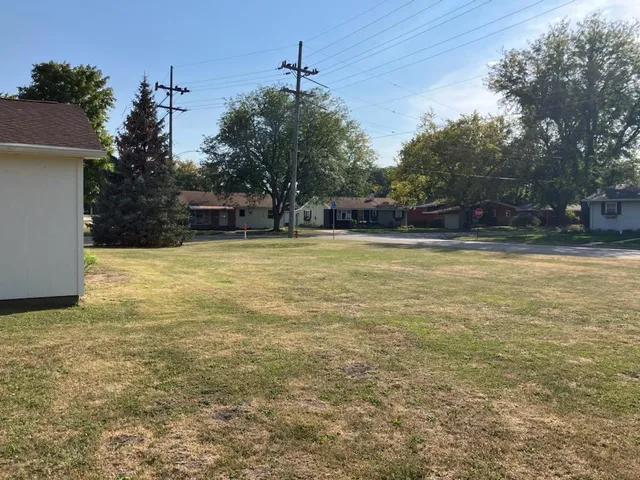 $169,900 | 910 West 19th Street, Sterling, IL 61081