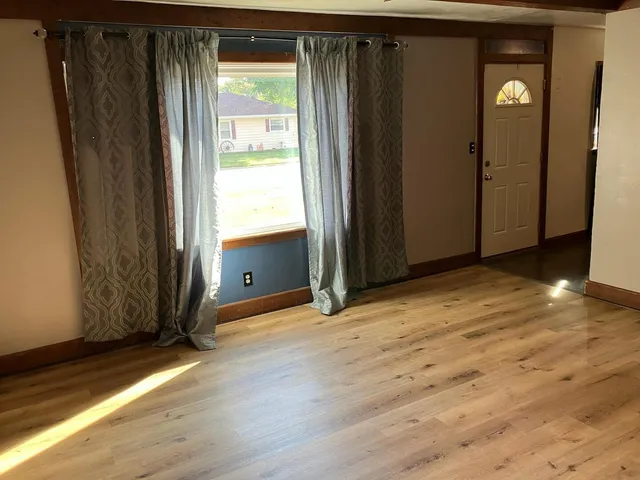 $169,900 | 910 West 19th Street, Sterling, IL 61081