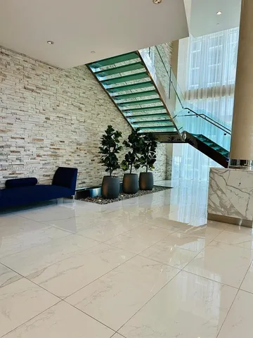 $2,800 | 41 Southeast 5th Street, Unit 1512, Miami, FL 33131