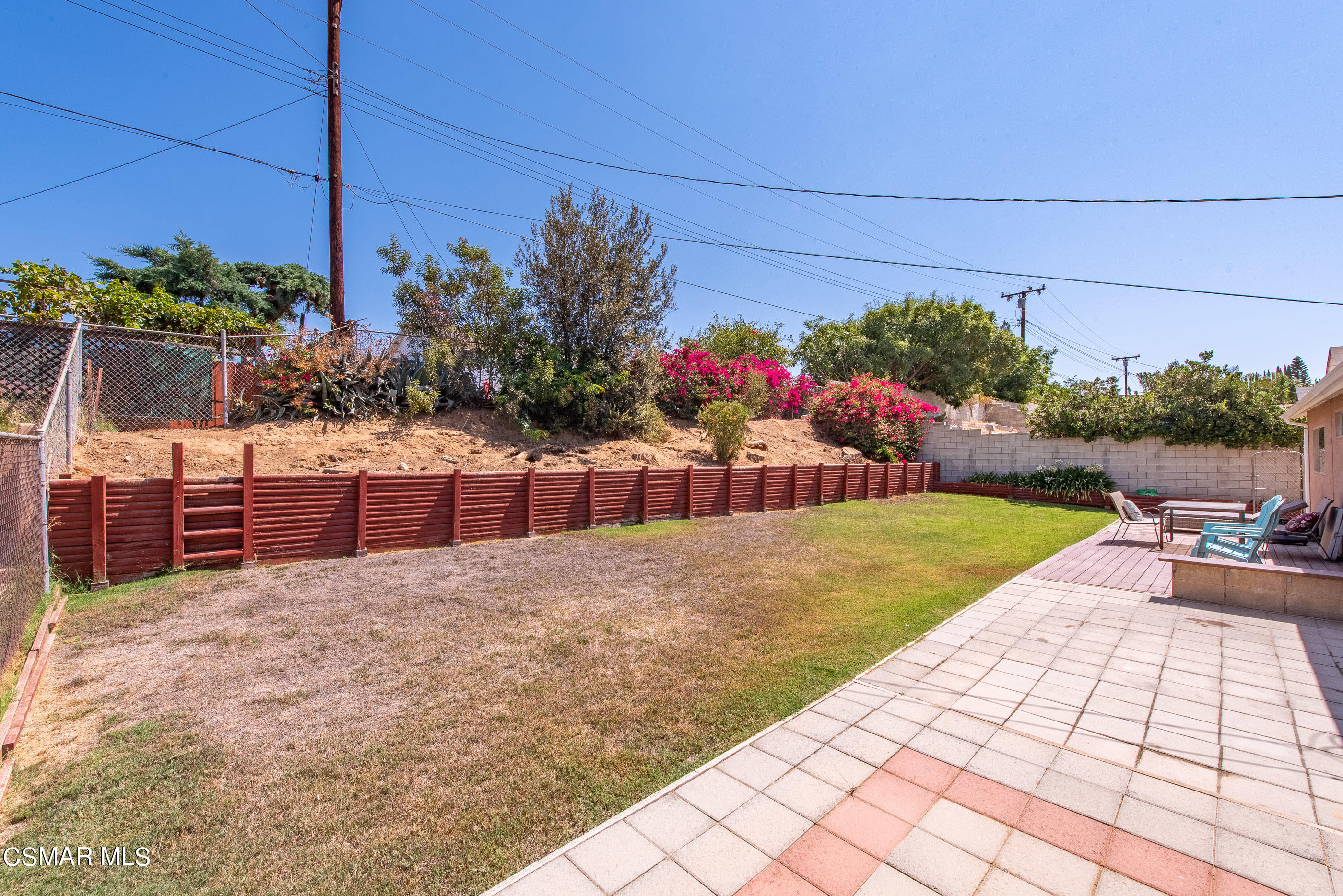 510 Appleton Road Simi Valley, CA 93065 - Photo 22 of 25 a view of a backyard with potted plants