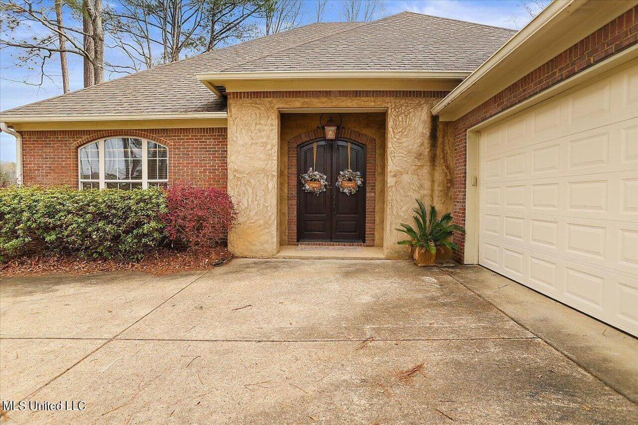 314 Rail Spike Road Brandon, MS 39042 - Photo 2 of 38 Front
