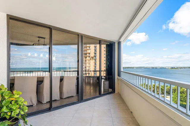 $1,199,000 | 5080 North Ocean Drive, Unit 6B, Singer Island, FL 33404