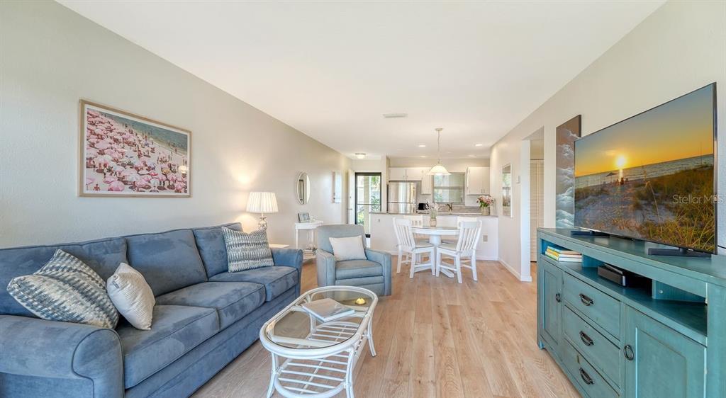 925 Beach Road, Unit 109 Sarasota, FL 34242 - Photo 13 of 70