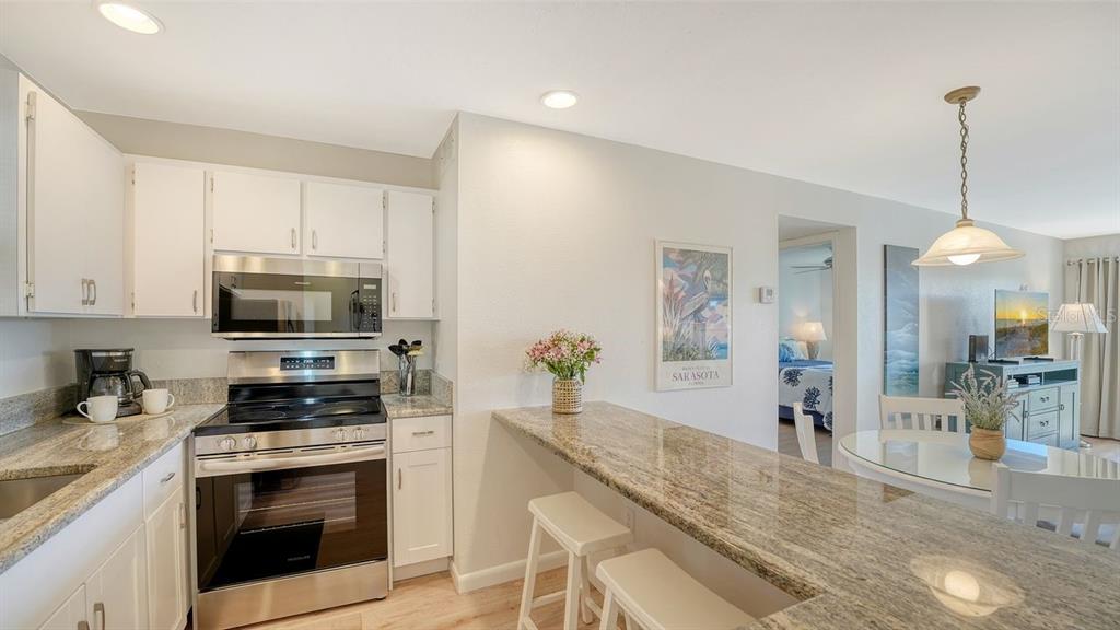 925 Beach Road, Unit 109 Sarasota, FL 34242 - Photo 20 of 70