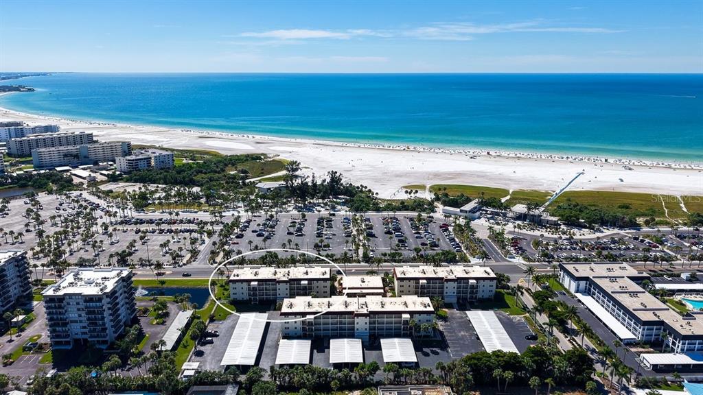 925 Beach Road, Unit 109 Sarasota, FL 34242 - Photo 2 of 70