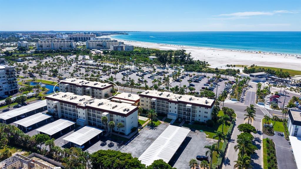 925 Beach Road, Unit 109 Sarasota, FL 34242 - Photo 3 of 70