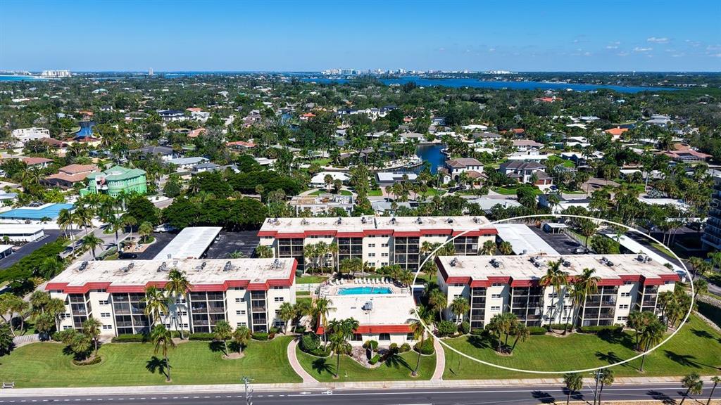 925 Beach Road, Unit 109 Sarasota, FL 34242 - Photo 34 of 70