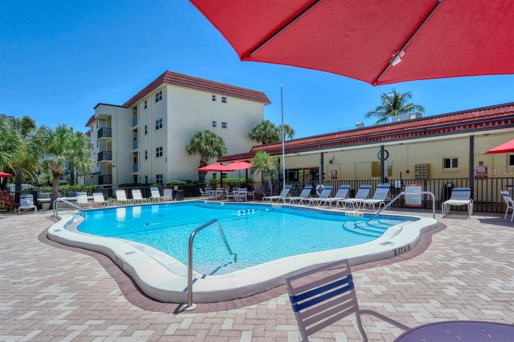 925 Beach Road, Unit 109 Sarasota, FL 34242 - Photo 41 of 70