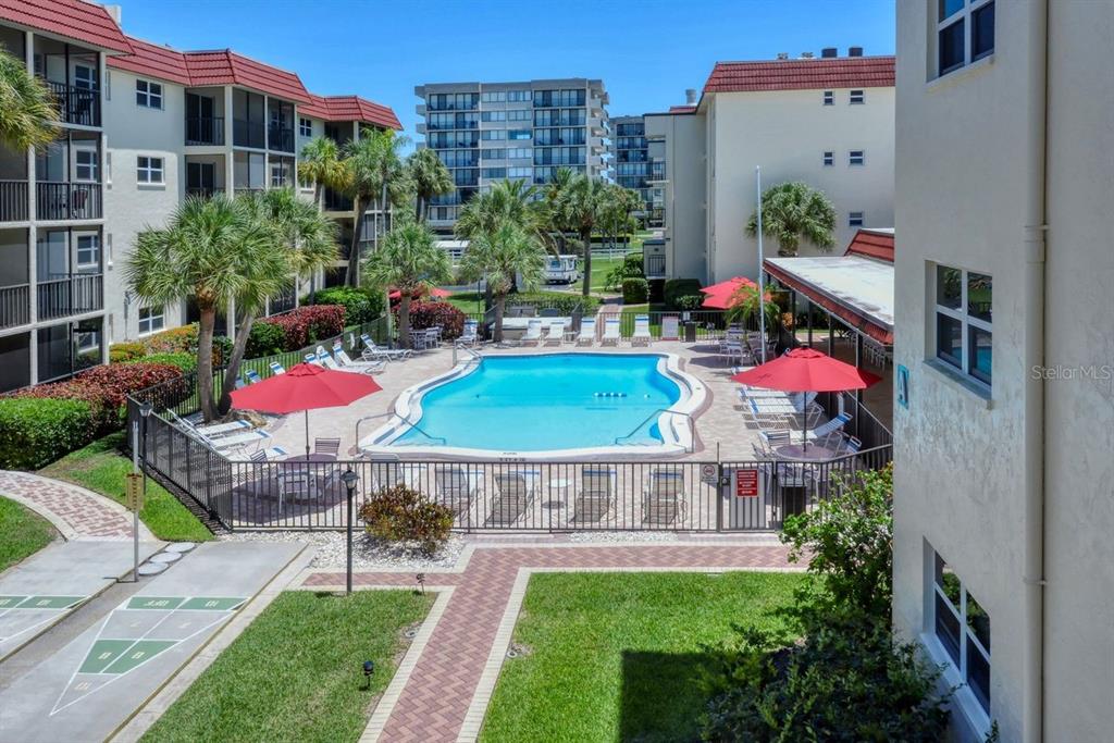 925 Beach Road, Unit 109 Sarasota, FL 34242 - Photo 44 of 70