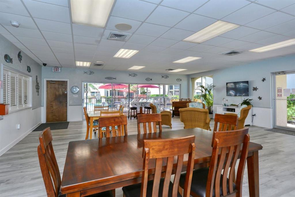 925 Beach Road, Unit 109 Sarasota, FL 34242 - Photo 54 of 70