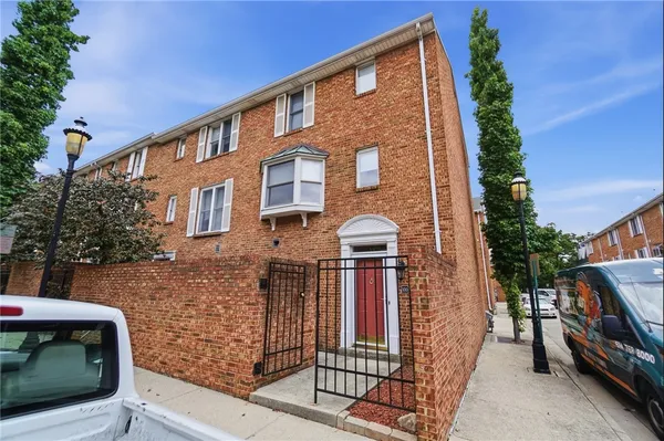 $274,900 | 100 Cooper Place West, Dayton, OH 45402