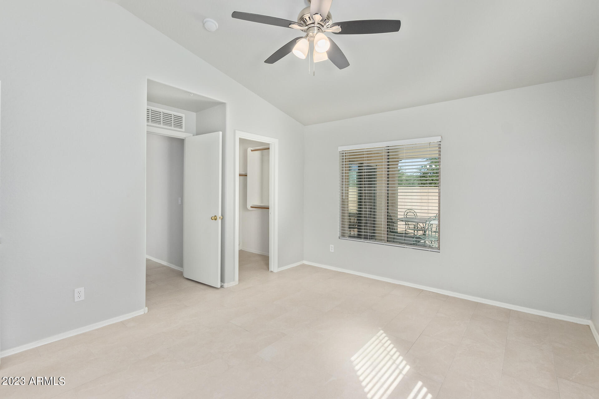 17715 West Redfield Road Surprise, AZ 85388 - Photo 14 of 33