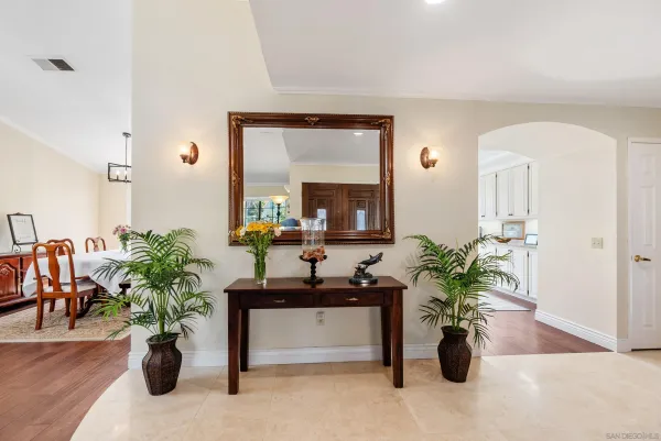 $1,229,000 | 821 Inspiration Lane, Escondido, CA 92025