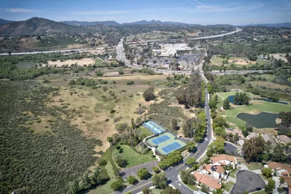 $1,229,000 | 821 Inspiration Lane, Escondido, CA 92025