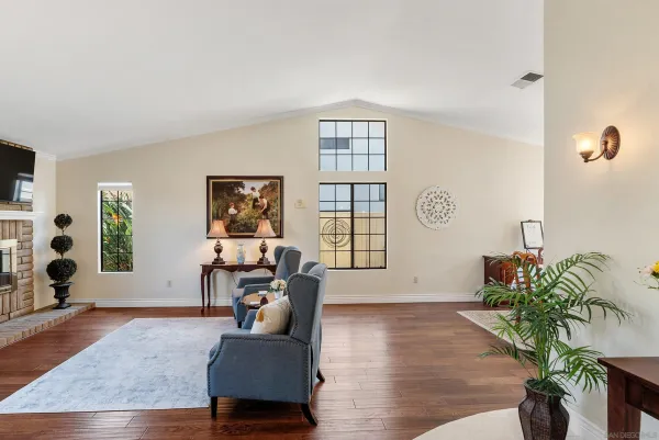 $1,229,000 | 821 Inspiration Lane, Escondido, CA 92025