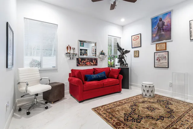 $2,550,000 | 951 Northwest 2nd Avenue, Boca Raton, FL 33432