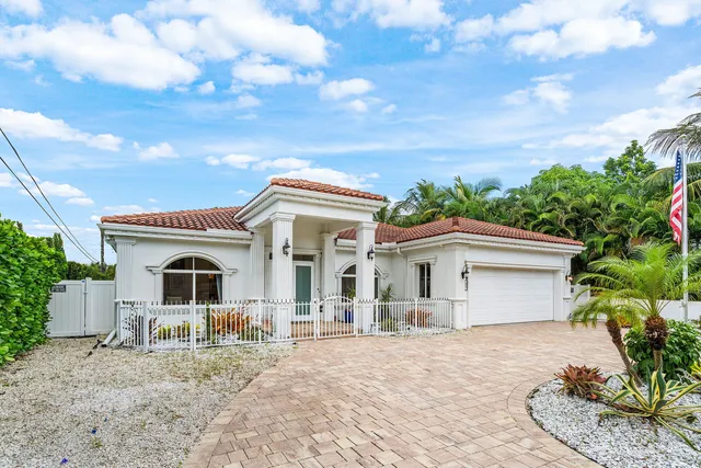$2,550,000 | 951 Northwest 2nd Avenue, Boca Raton, FL 33432
