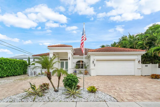 $2,550,000 | 951 Northwest 2nd Avenue, Boca Raton, FL 33432