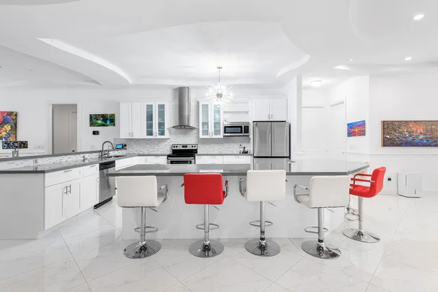 $2,550,000 | 951 Northwest 2nd Avenue, Boca Raton, FL 33432