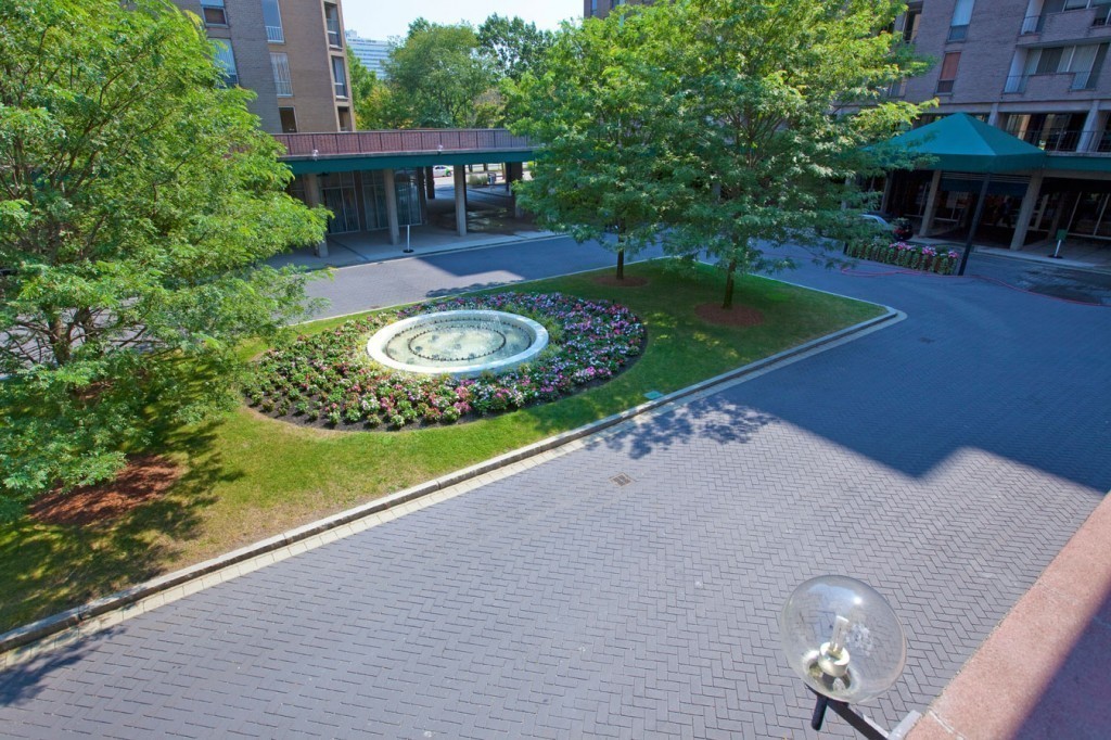77 Pond Avenue, Unit 1409 Brookline, MA 02445 - Photo 8 of 20