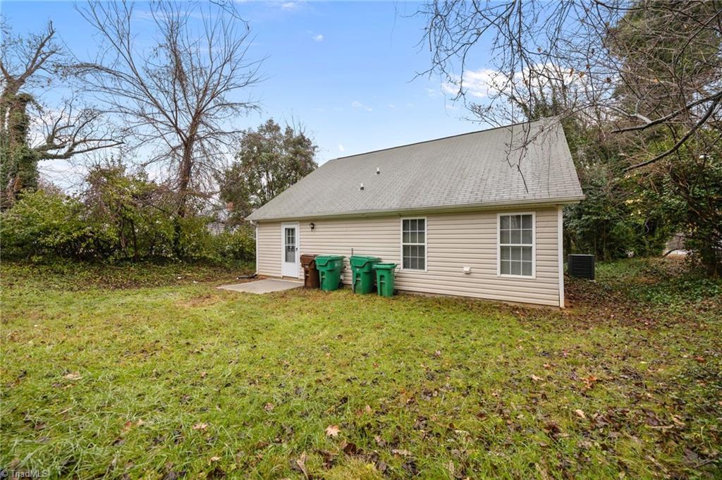 1109 Terrell Drive High Point, NC 27262 - Photo 26 of 29