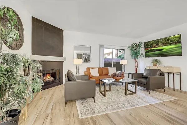 $2,995 | 2050 West Warm Springs Road, Unit 3012, Henderson, NV 89014