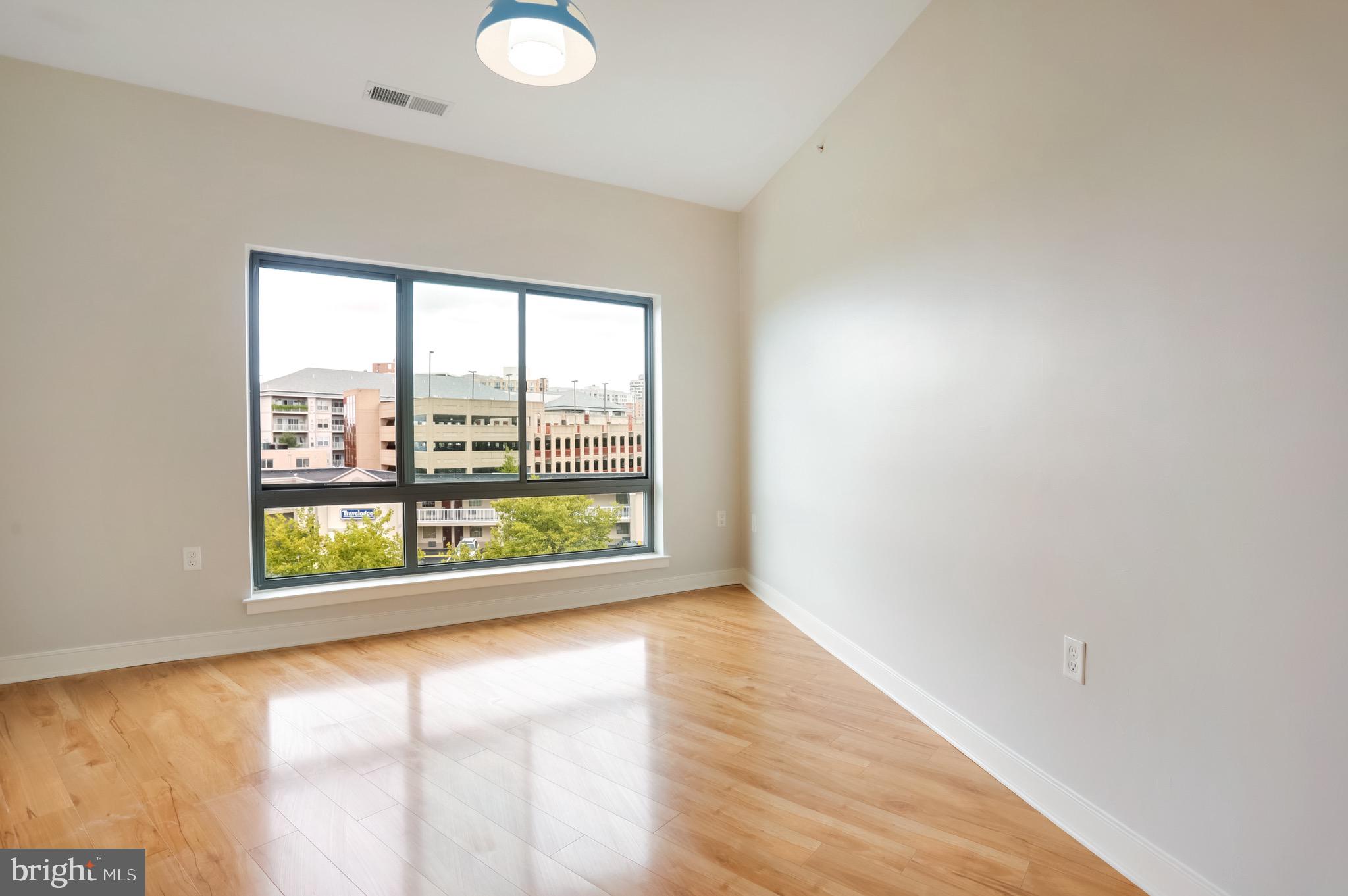 8005 13th Street, Unit 407 Silver Spring, MD 20910 - Photo 11 of 41 Bedroom #2