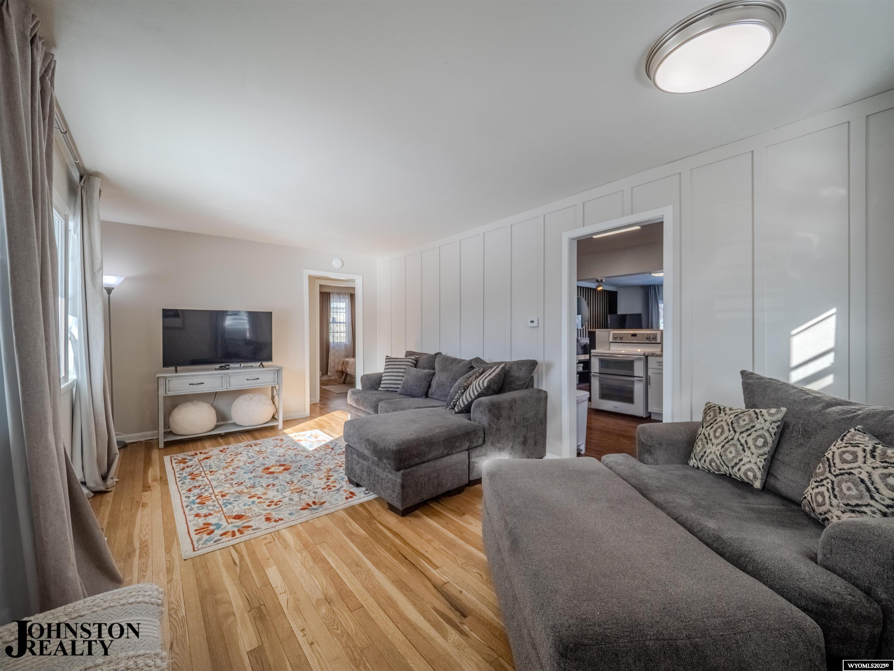 1144 West 22nd Street Casper, WY 82604 - Photo 3 of 38