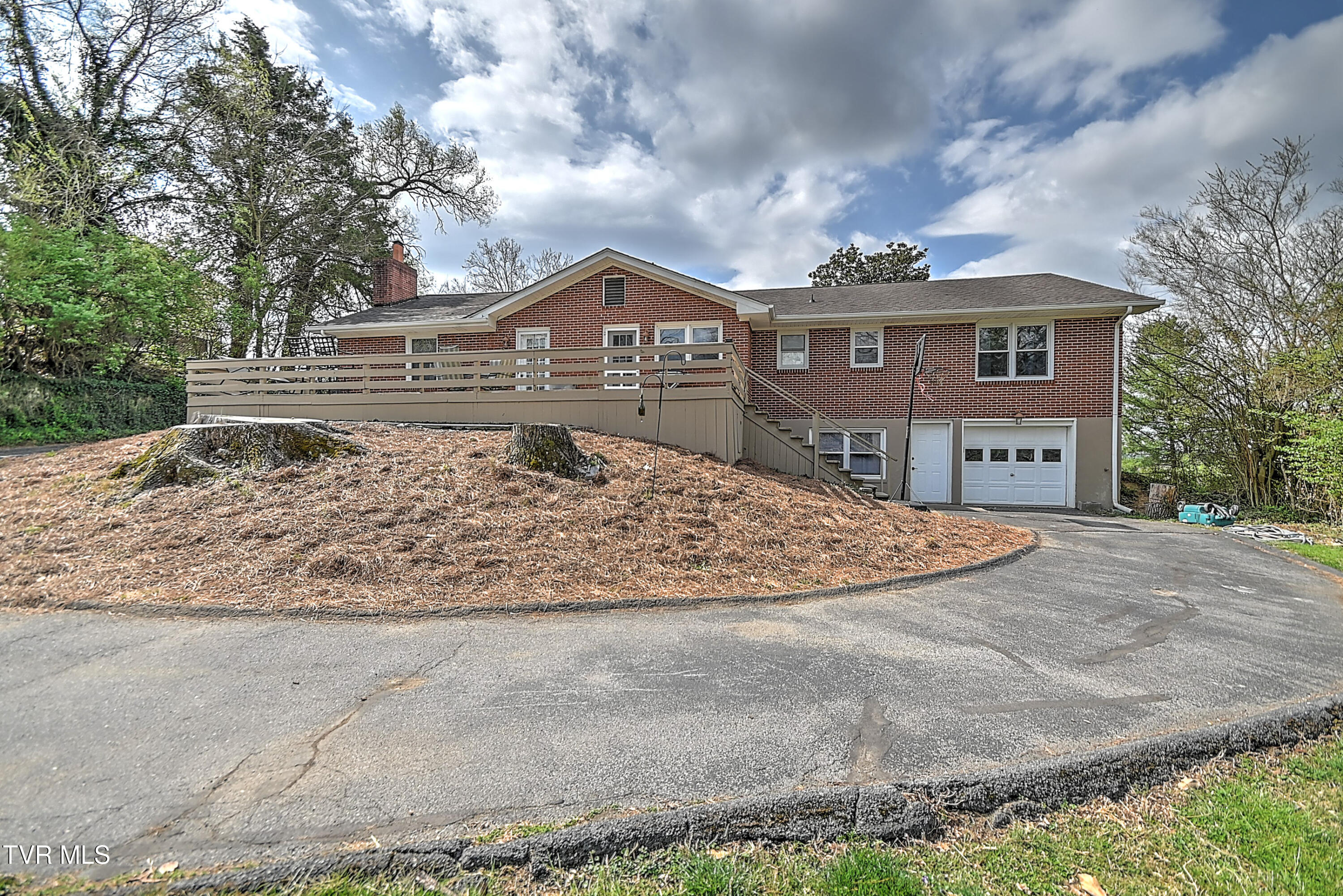 525 Cheyenne Road Bristol, VA 24201 - Photo 51 of 57 525 Cheyenne KB-38