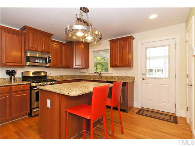 2827 Mayview Road Raleigh, NC 27607 - Photo 7 of 24 Kitchen