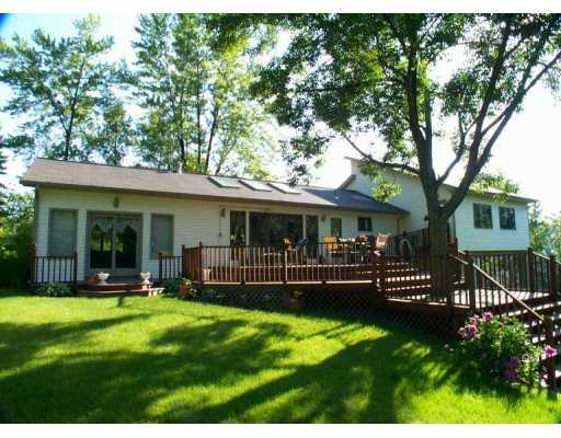 153 Foxwood Road Coraopolis, PA 15108 - Photo 1 of 8 Gallery Image 1