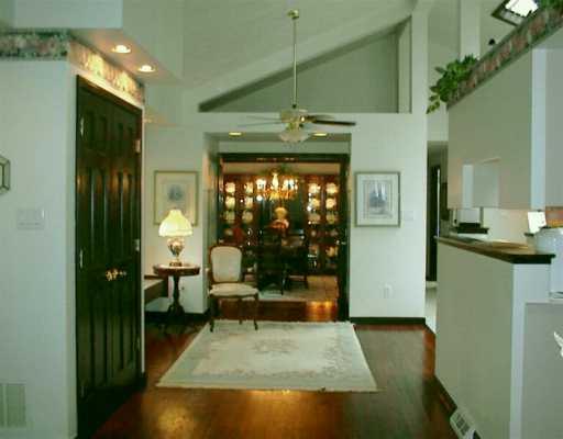 153 Foxwood Road Coraopolis, PA 15108 - Photo 5 of 8 Gallery Image 5