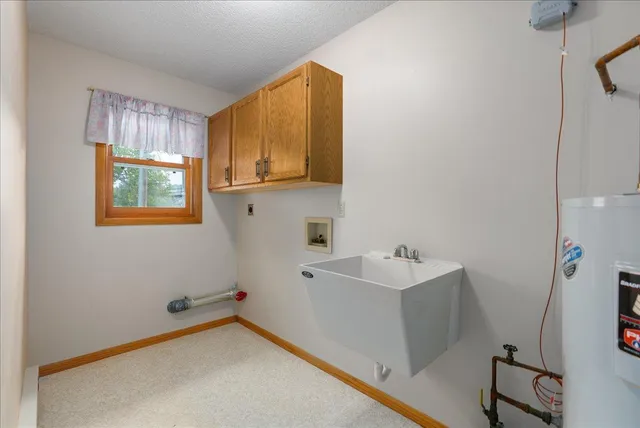 $258,000 | 201-203 Lj Estates, Glenwood City, WI 54013