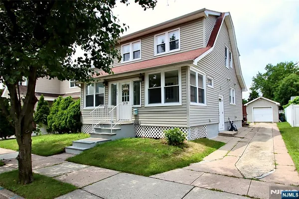 $750,000 | 24-09 Rosalie Street, Fair Lawn, NJ 07410