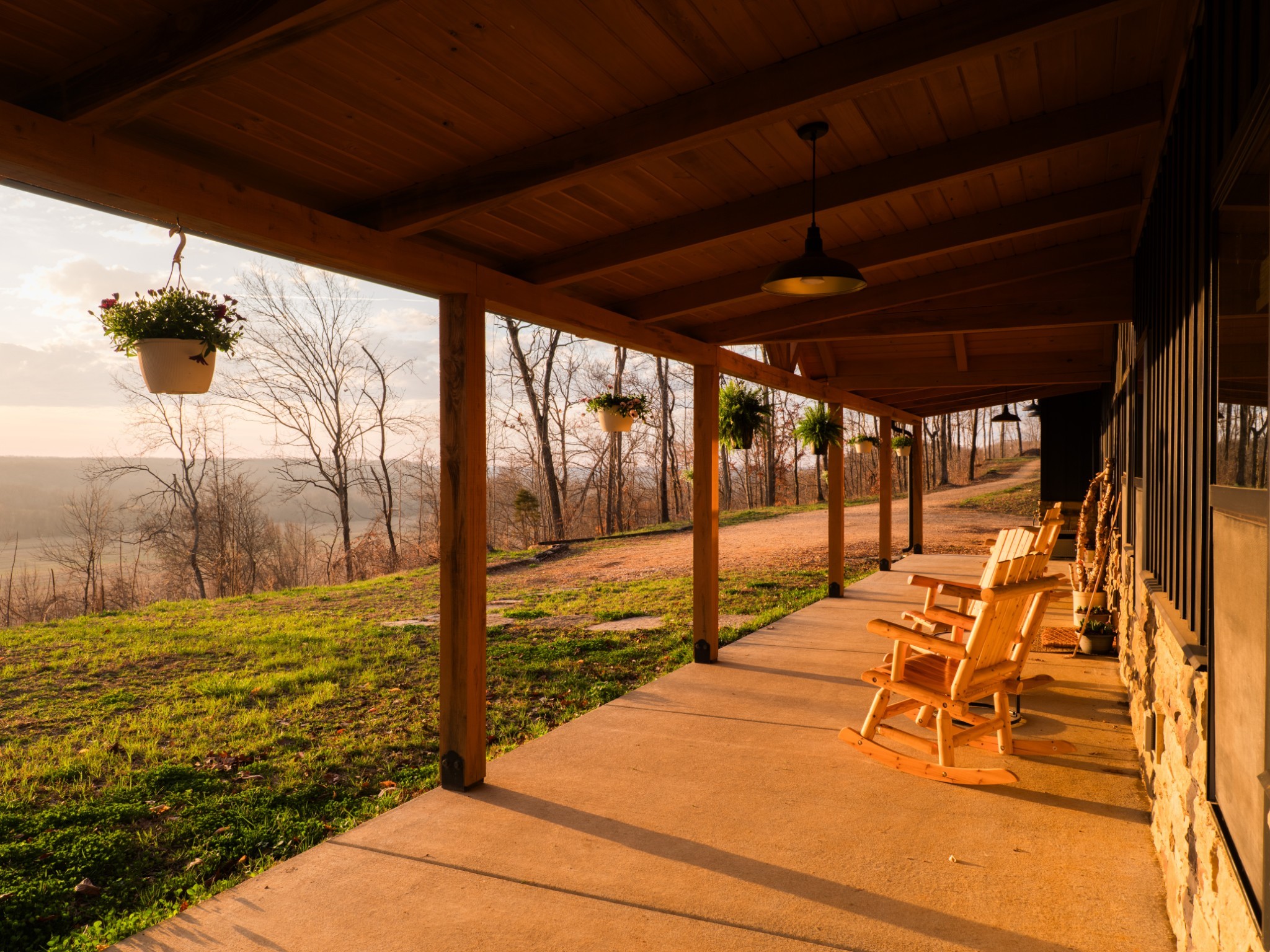 7050 Bakerville Road Waverly, TN 37185 - Photo 13 of 50 a view of a ocean view