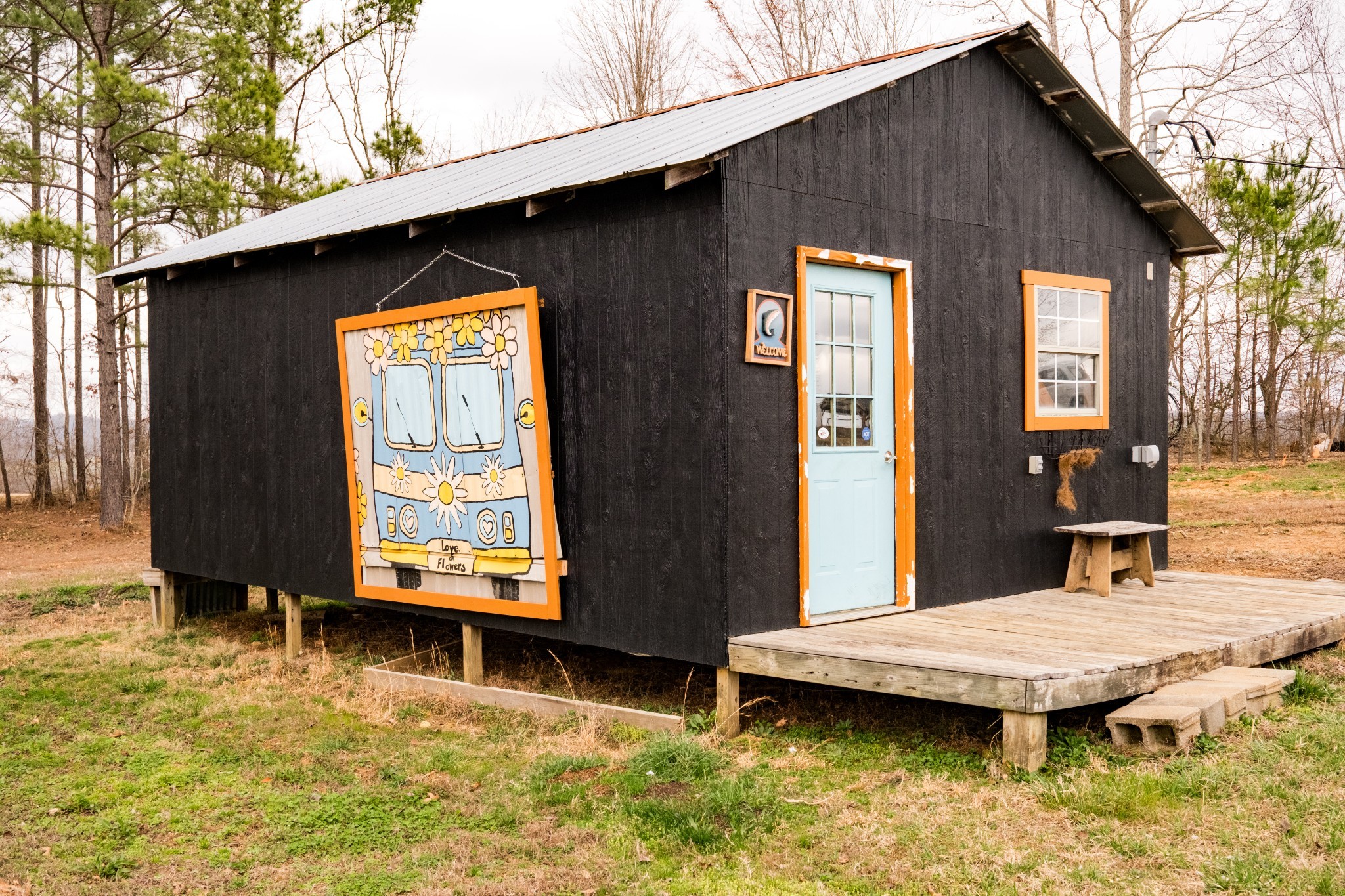 7050 Bakerville Road Waverly, TN 37185 - Photo 46 of 50 a view of a house with pool