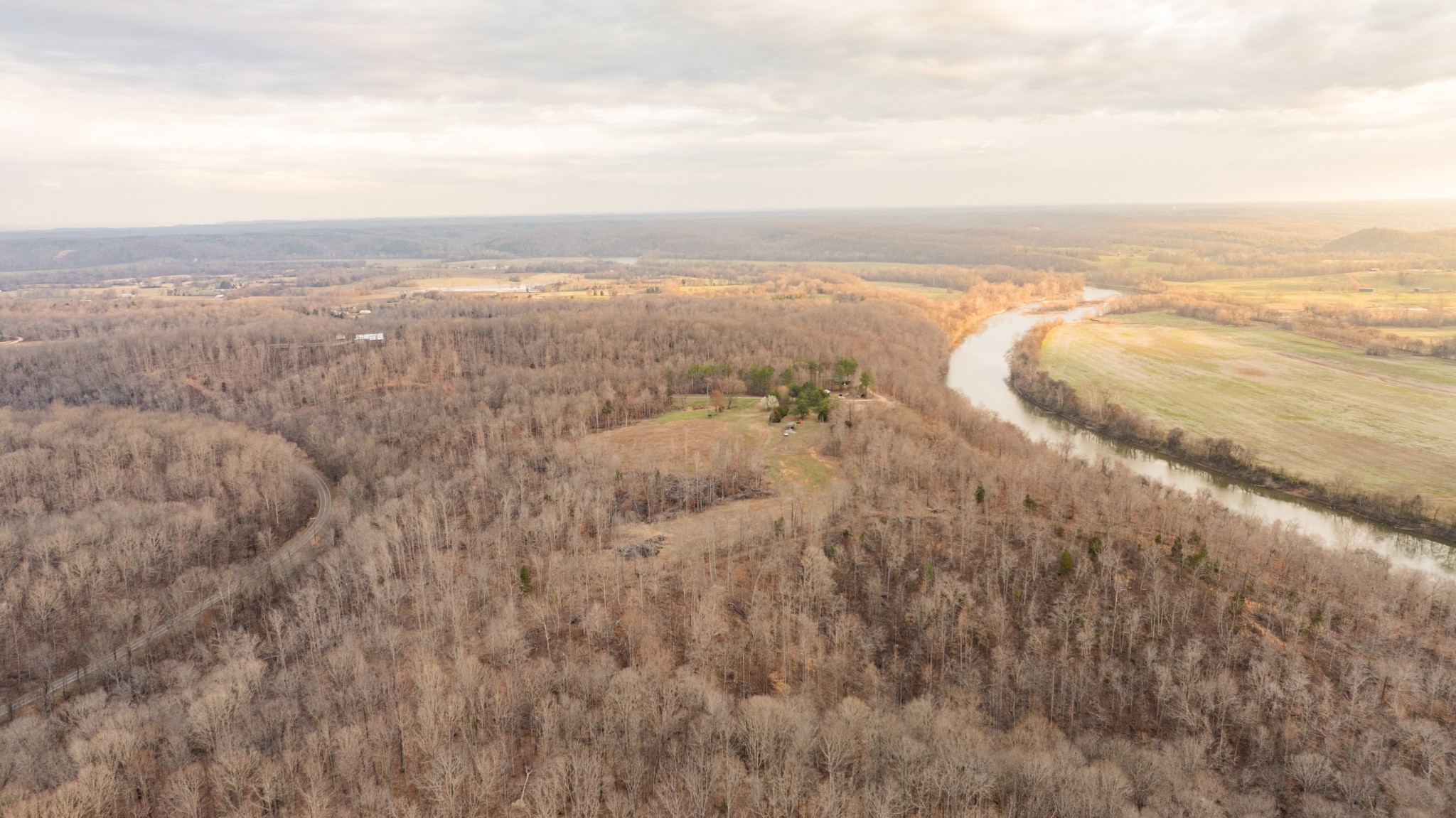 7050 Bakerville Road Waverly, TN 37185 - Photo 7 of 50 a view of beach and ocean