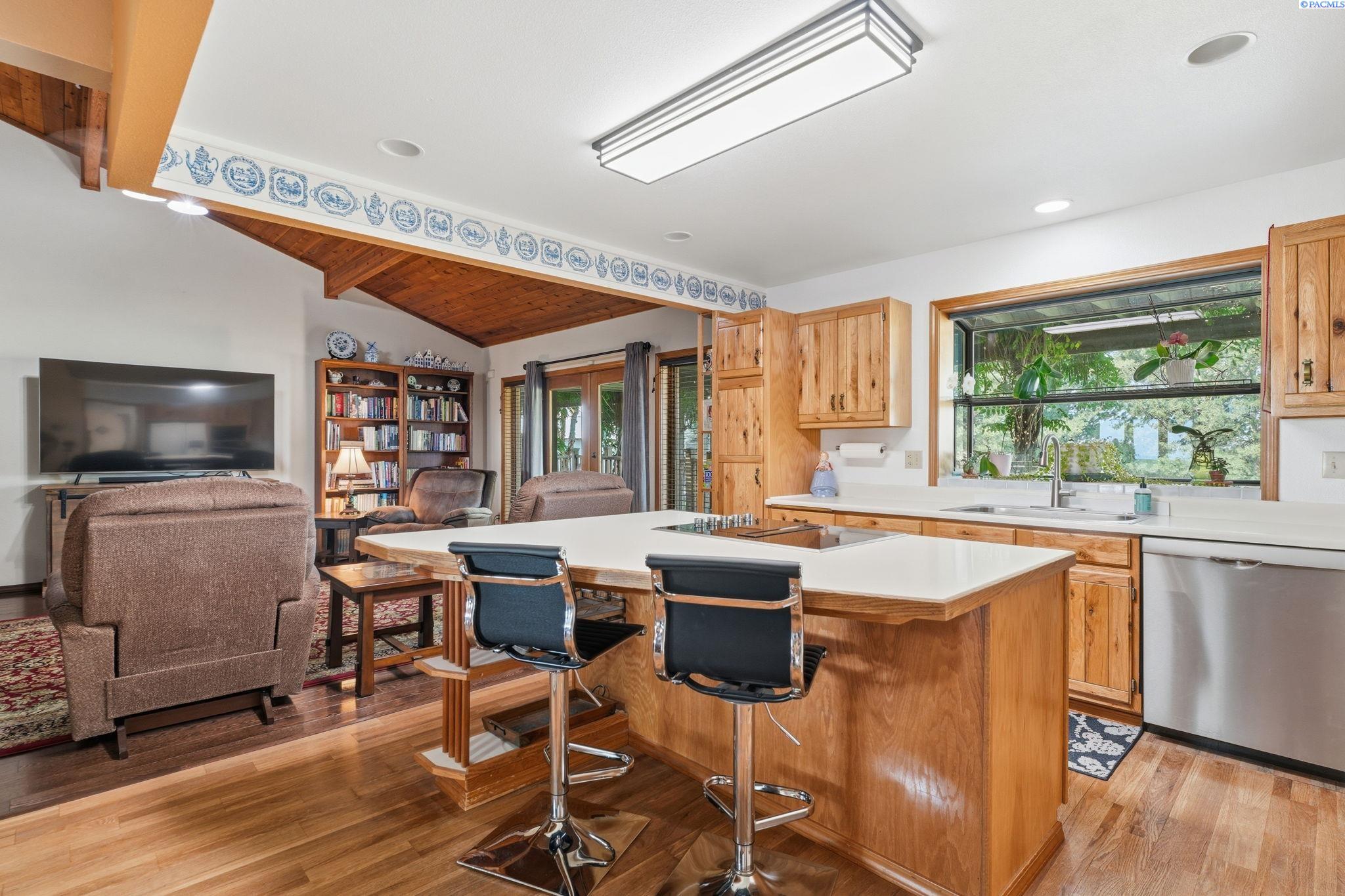 3011 Birch Road Pasco, WA 99301 - Photo 16 of 43 Gallery Image 16