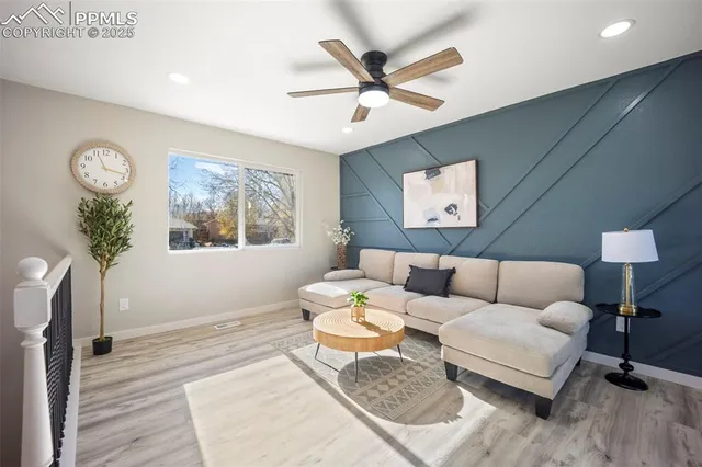 $375,000 | 2010 Hampton South, Colorado Springs, CO 80906