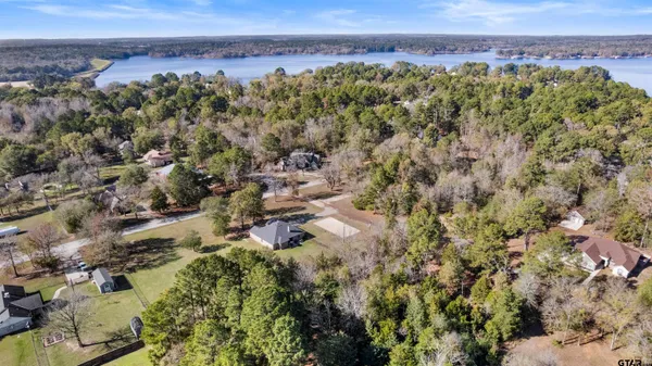 $364,900 | 16785 South Lakeview Drive, Troup, TX 75789