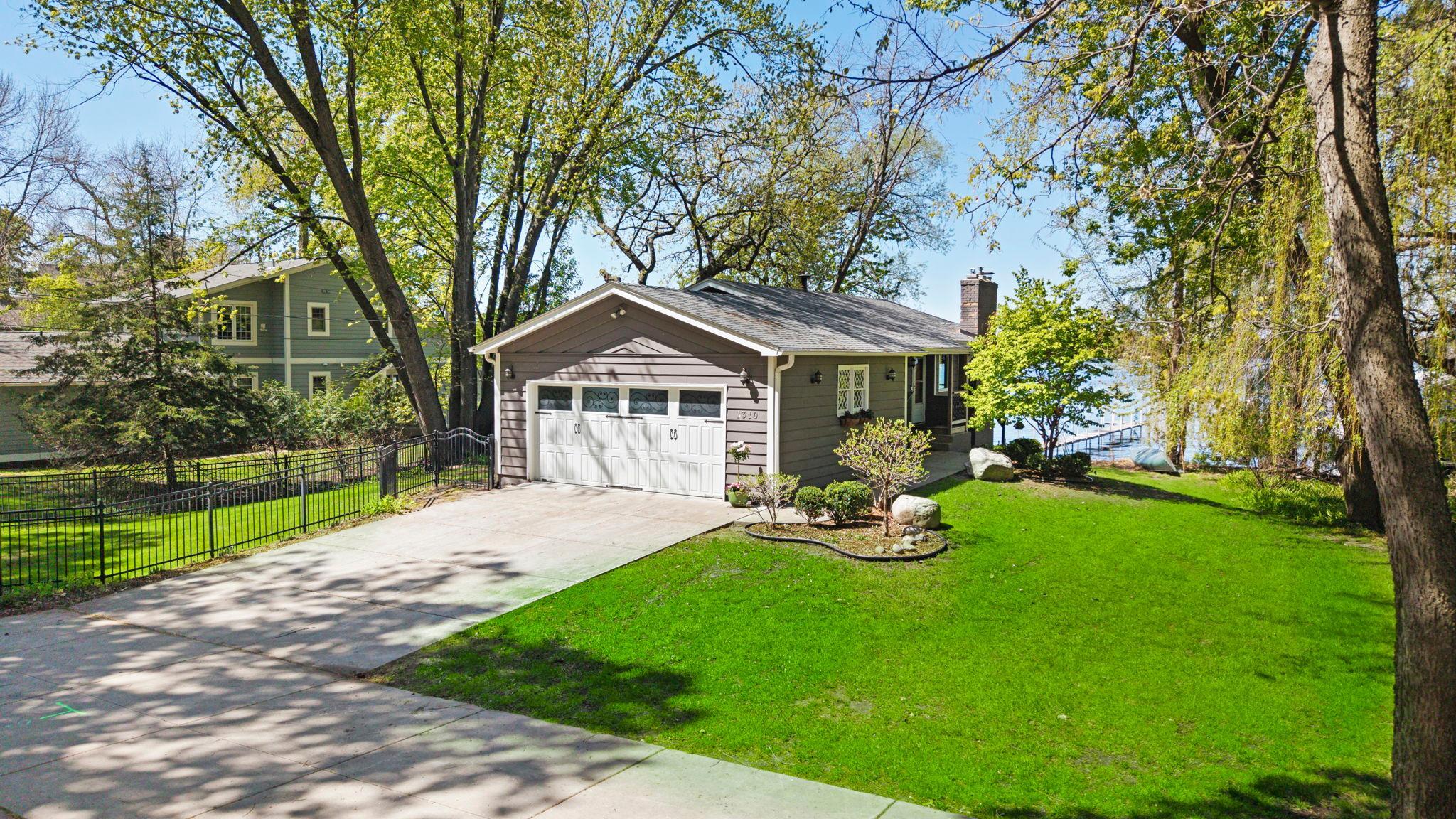1340 Rest Point Lane Orono, MN 55364 - Photo 2 of 53